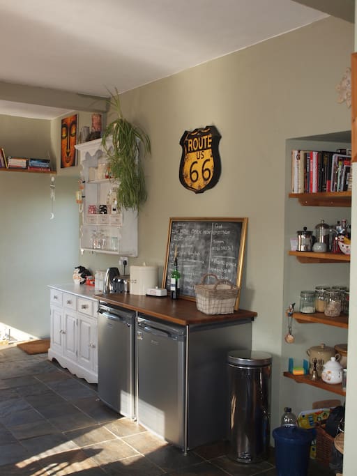 Large dinning kitchen