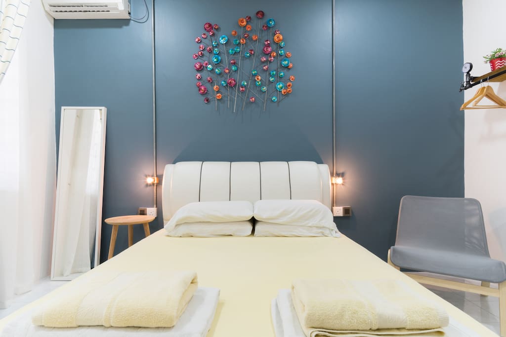 Your Bed
(Photography by Airbnb Professional Photographer)