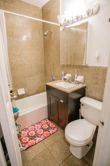 bathroom (shared)