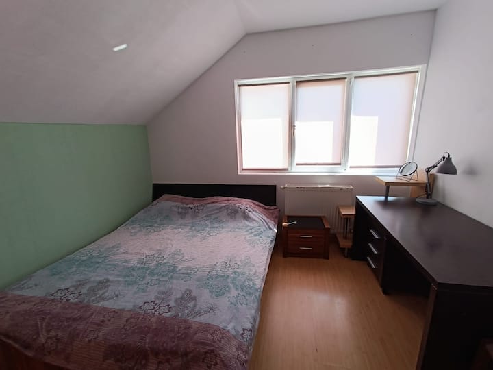 საძინებელი 2