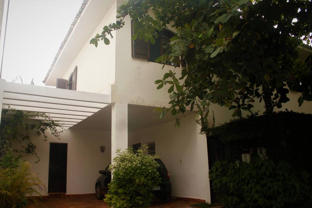 entrada da casa garagens