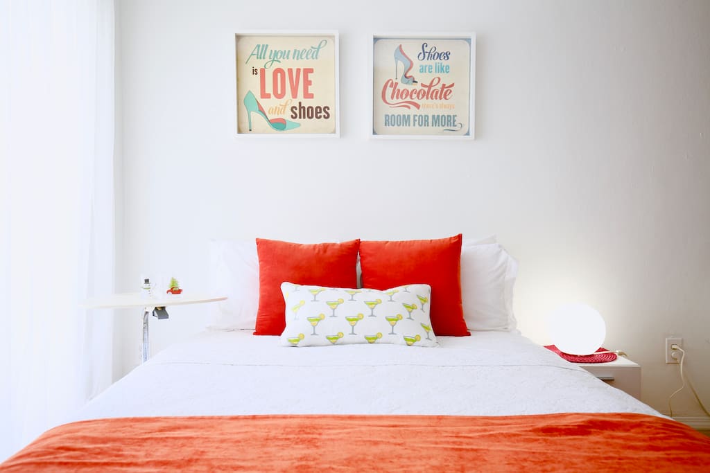 queen bed