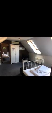 Augustus apartment gallery image 5