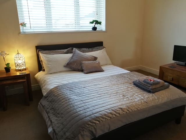 Southampton Luxury Room 4KTV Wifi Hospital SO153BB