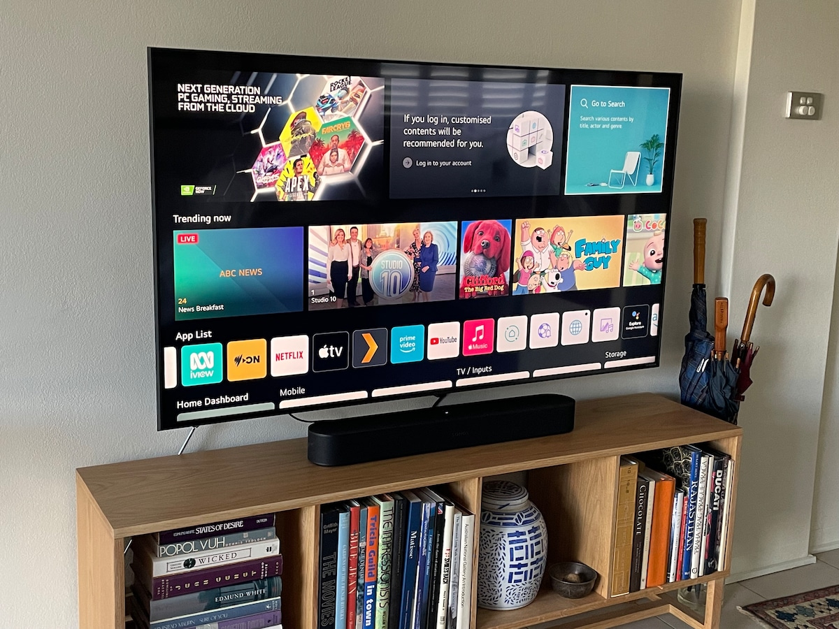 Successful Airbnb property: Sunny 1 Bedroom City Apartment with Rooftop Pool in Potts Point