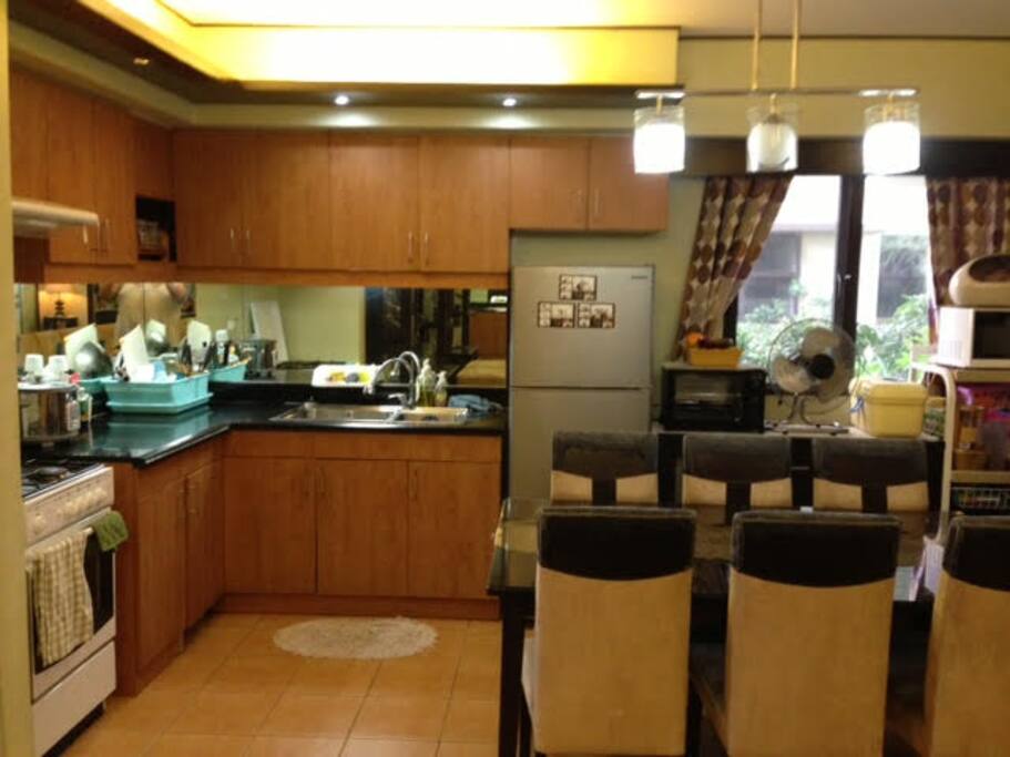 Co-Shared Kitchen