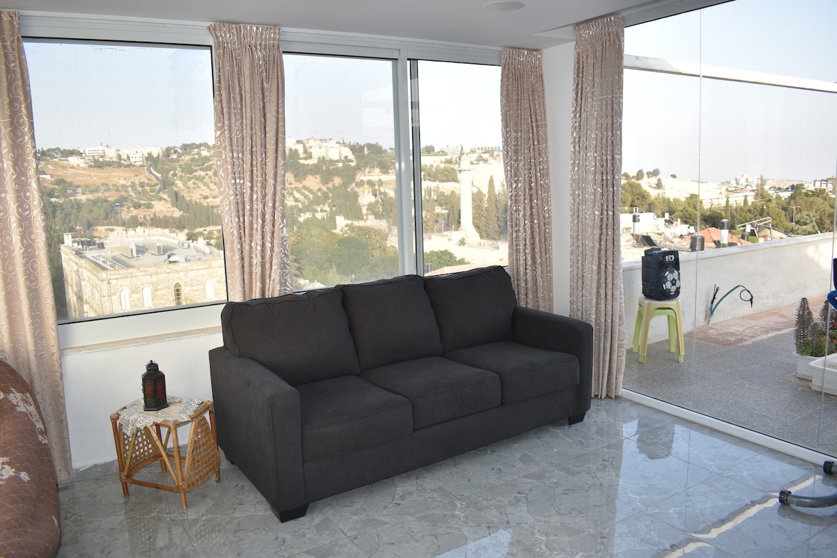 Top 27 Airbnb Vacation Rentals In Jerusalem, Israel - Updated 2024 ...