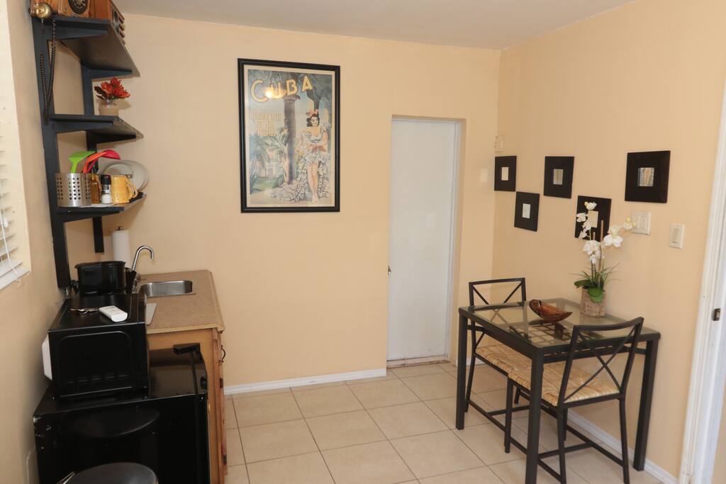 PRIVATE BATHROOM ENTRANCE / WORK SPACE