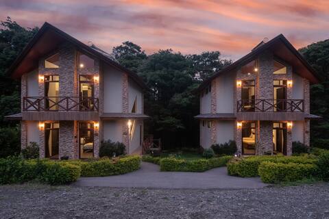 Villas Refugio Verde(4 Suites,3 Jacuzzis) Private