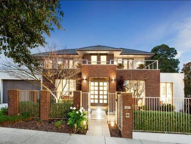 Modern luxury home with pool, spa and trampoline gallery image 4