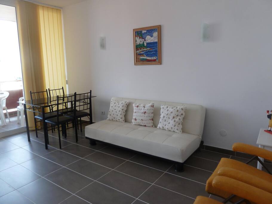 Salón con sofa cama