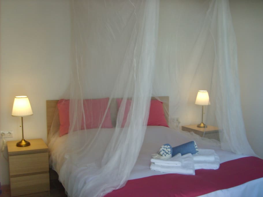room 1 ; luck