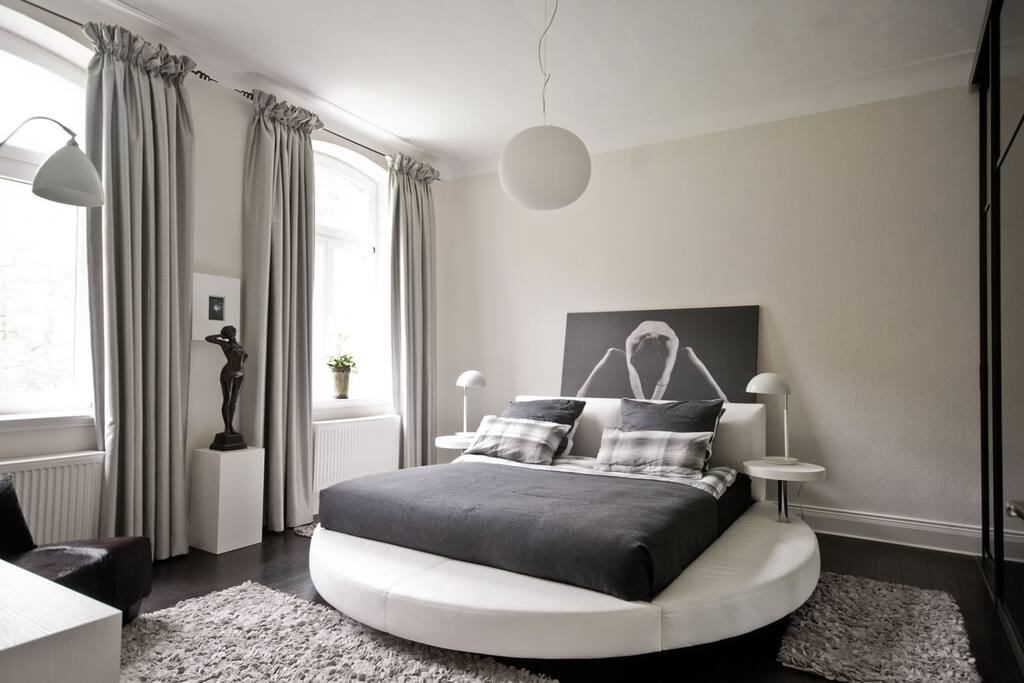 Schlafzimmer 2