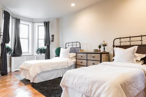 Times Square 15 mins away from this Luxury 2 BR!