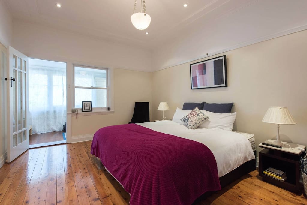 King size bedroom #2