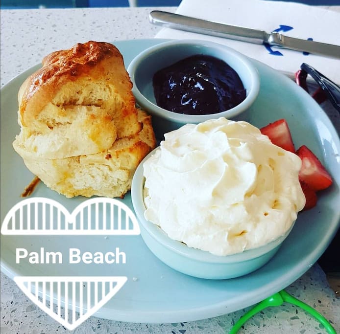 Delicious cakes at Palm Beach (only 5k away)