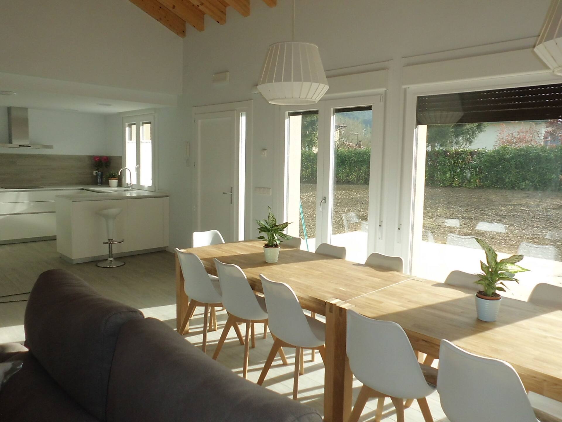 HOUSE WITH GARDEN 15 KM FROM PAMPLONA