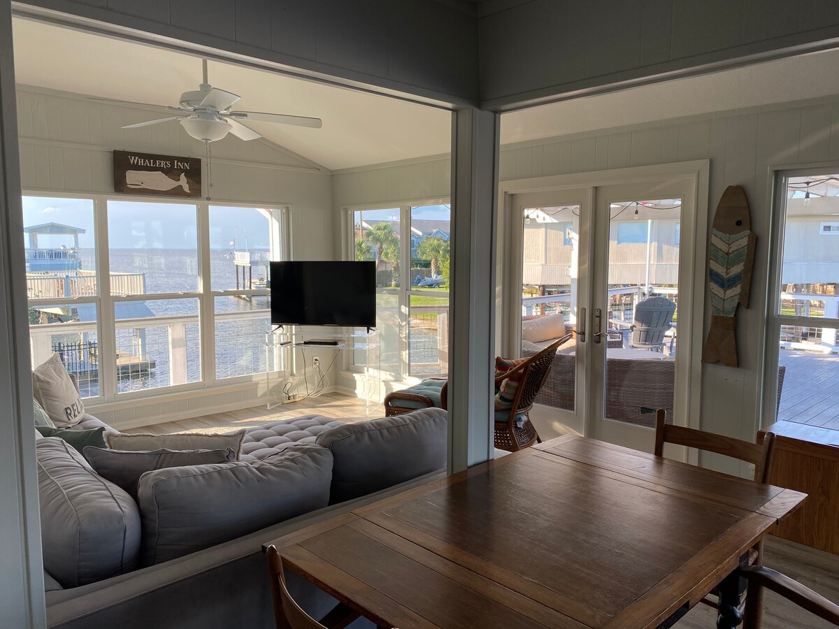 great views and access to the bay from the house on kayak or bring your own boat.