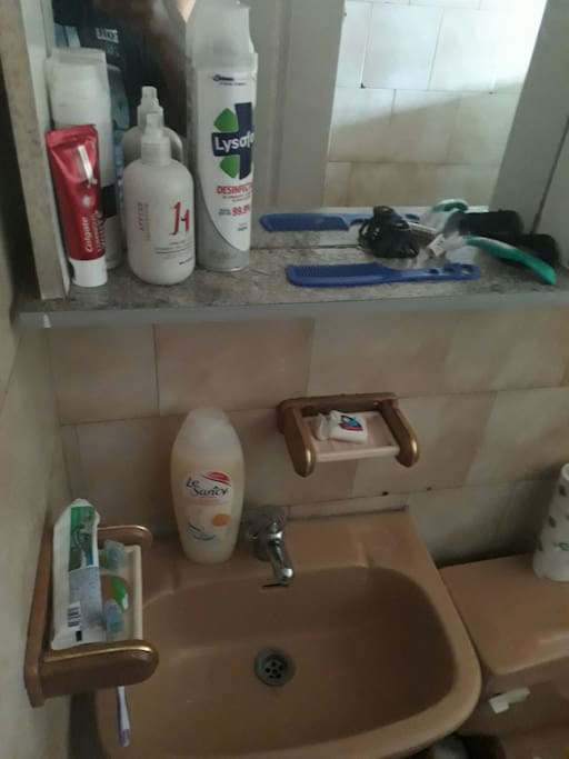 baño equipado