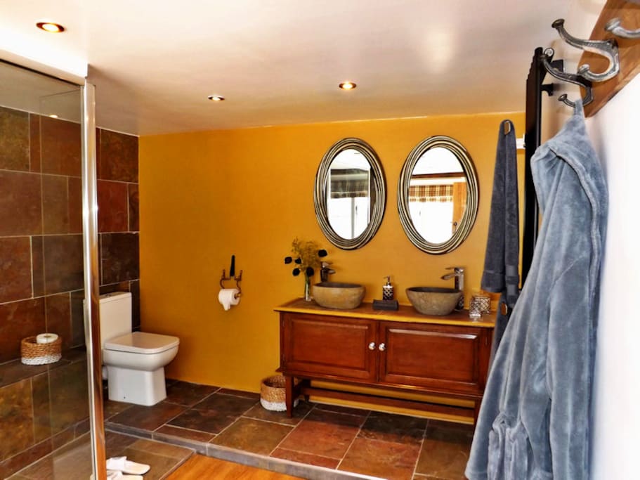 Luxury Bathroom