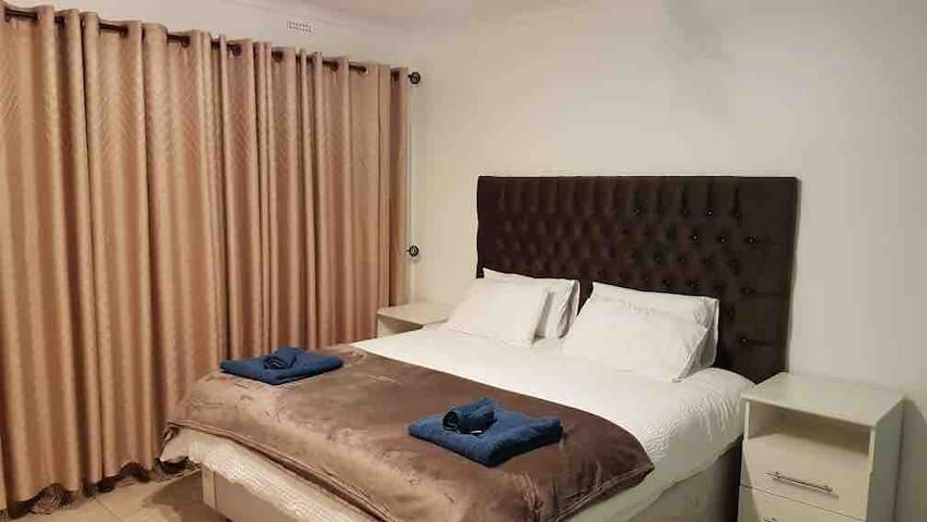Airbnb Harare South Holiday Rentals Places To Stay Harare