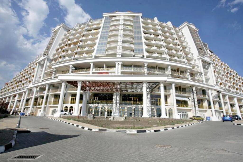 Arcadia palace