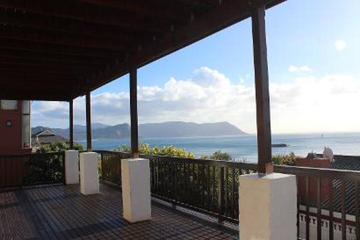 Boulders Beach House with beautiful views gallery image 3