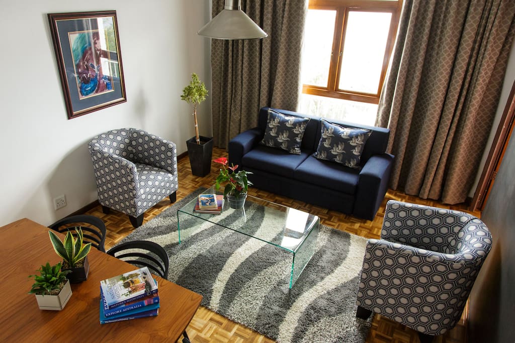 Lounge with Sofa Bed