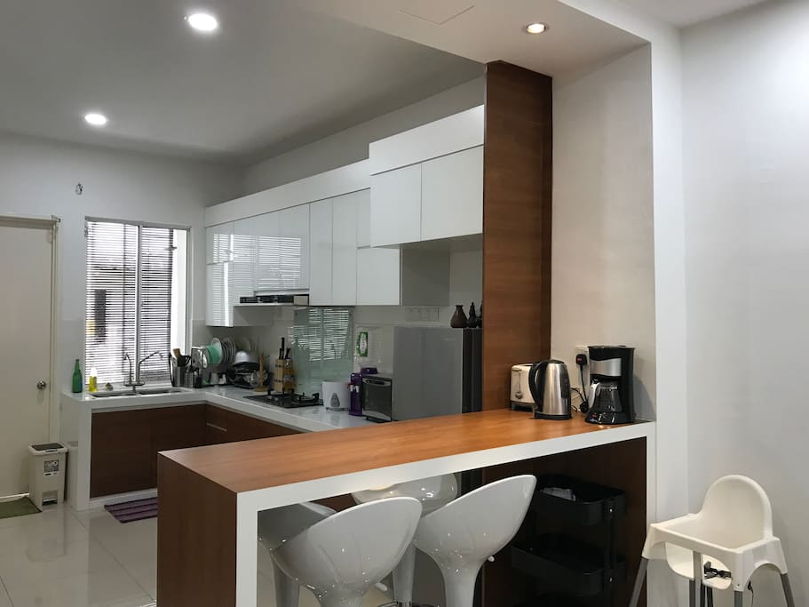 Bar Counter with High Chair