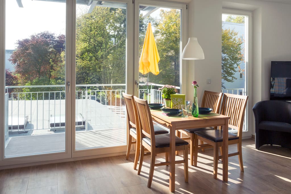 Esstisch mit Aussicht - Dining table with view