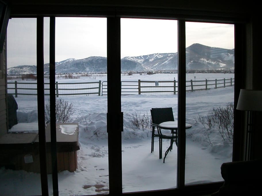 Direct views from Deer Valley to Park City!