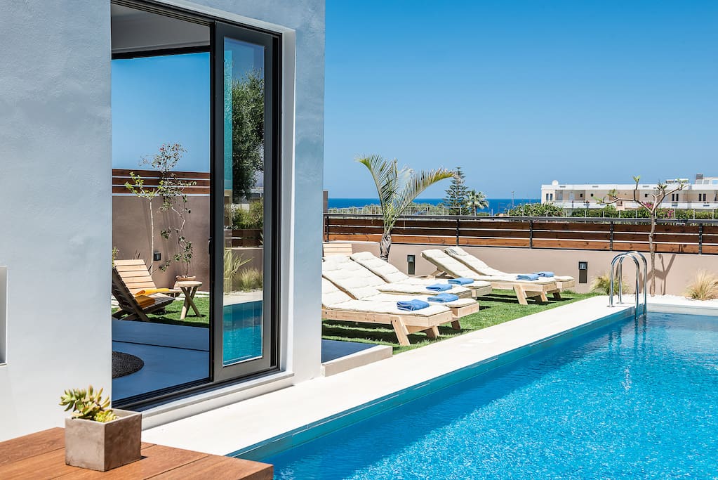 pool view