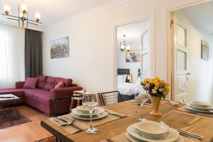 Family building with little Hagia Sophia view gallery image 2