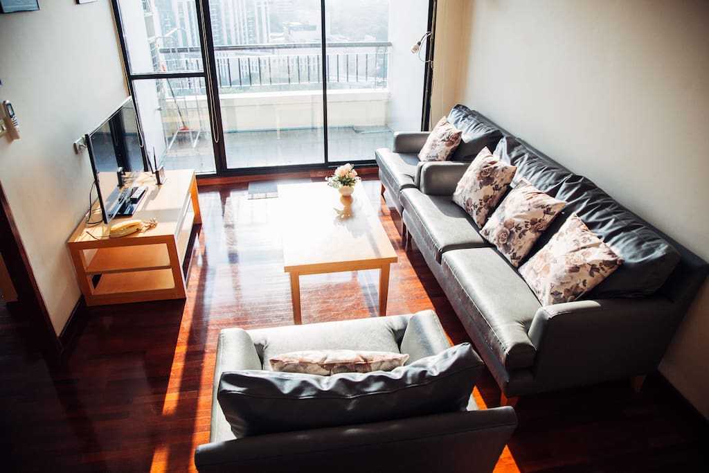 3-bedroom unit especially right next to Platinum Fashion Mall, managed by HIPAK