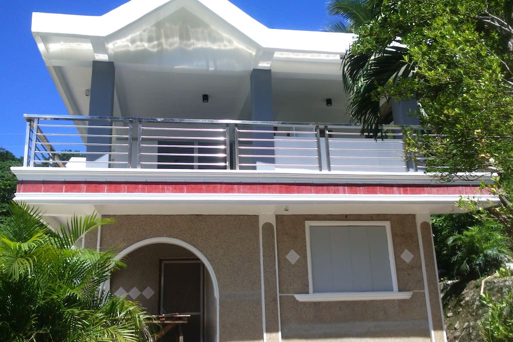 Côté de la maison