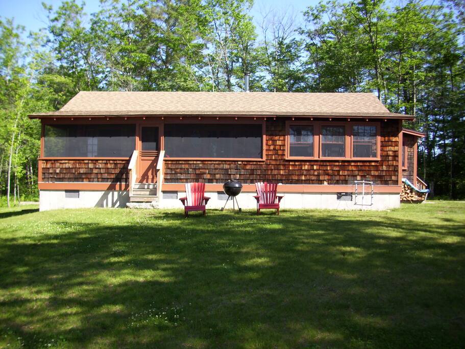 Front Porch & Kitchen