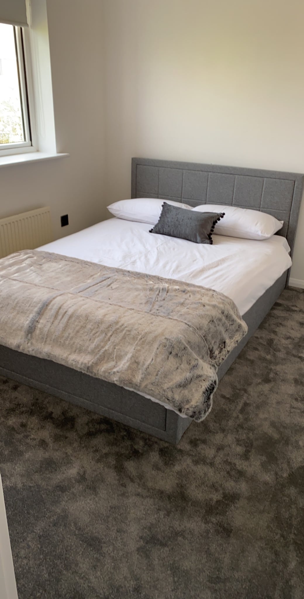 Double room 12 minutes from Luton airport room1 . Houses for Rent in Luton, England, United