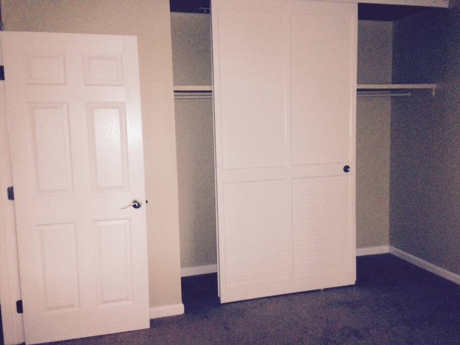 Room/Closet