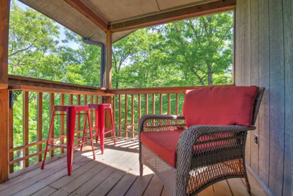 Private deck