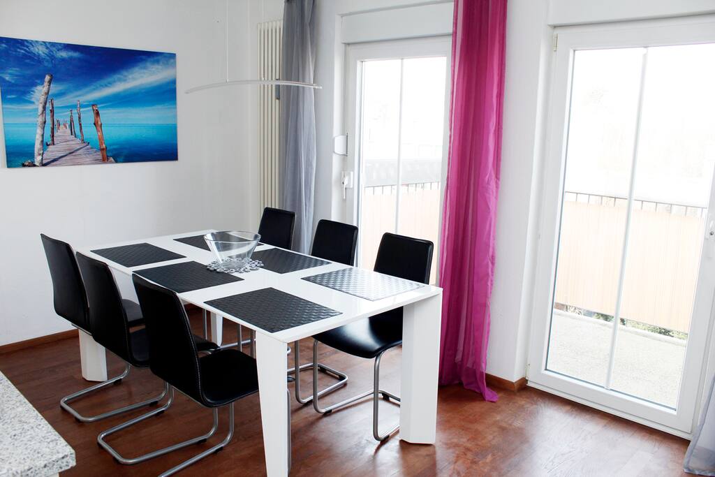 Dining area / Essbereich