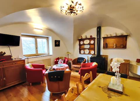 Charming Savoyard house facing Courchevel