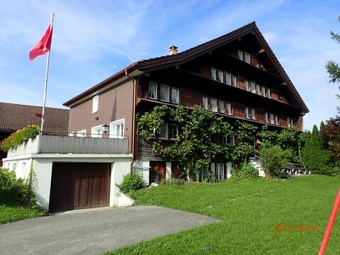 Idyllic hostel only for you, 15 rooms für 10 Pers