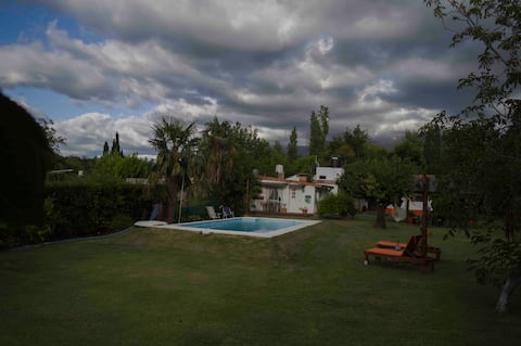 Popular Airbnb listing: A little cabin in Las Rosas in Villa Las Rosas