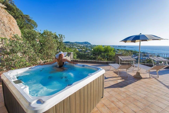 Villa dei lecci-Luxury villa with private jacuzzi