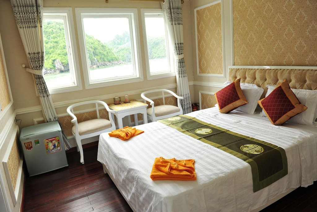 Cozy bedrooms and luxury on Yacht C.jewel
