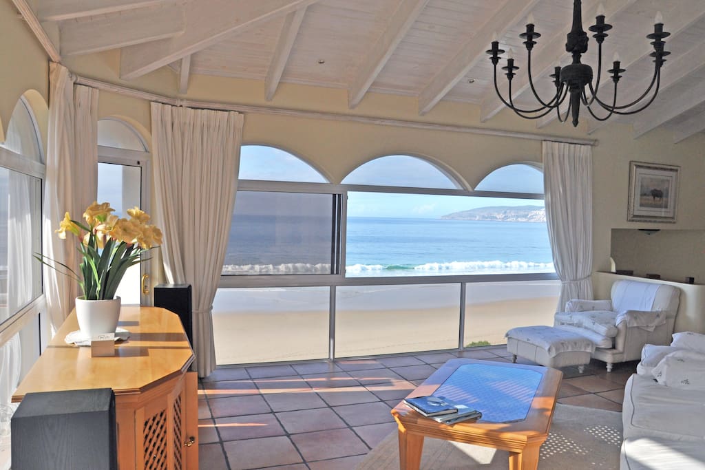 Step into the living area with this magical view of the magical Indian ocean
