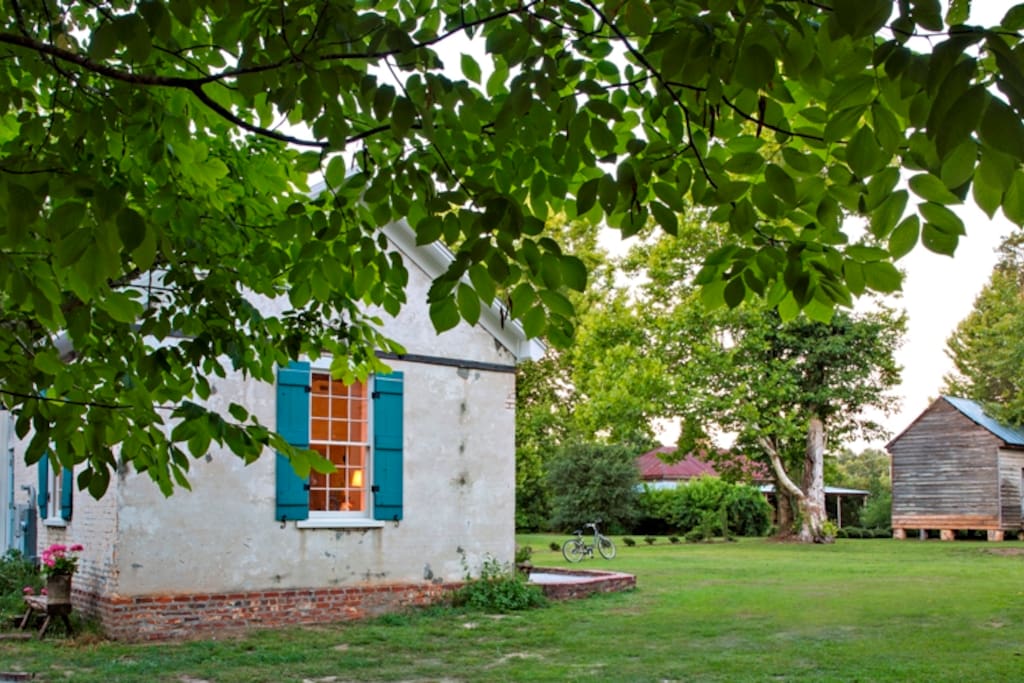Historic Grounds(photo Kickstand Studios)