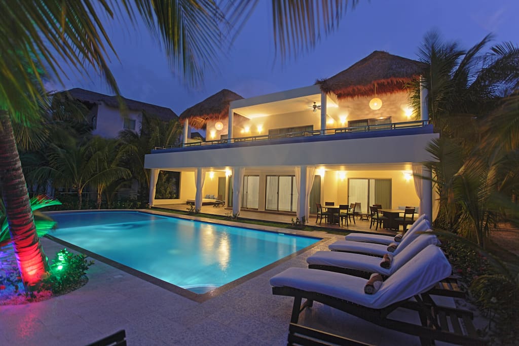 Plenty of seating around the whole pool and in ultra comfortable chairs in the evenings