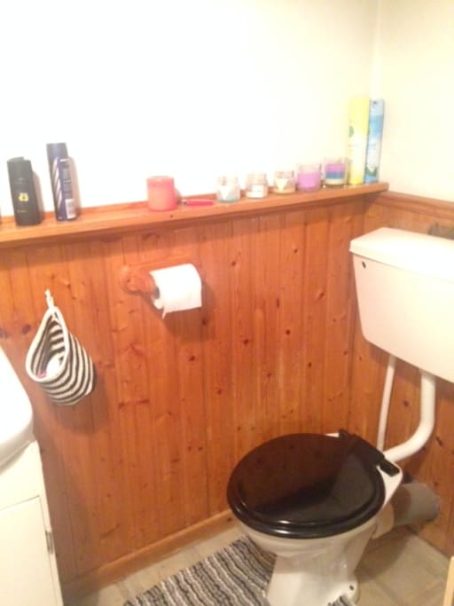 bathroom shared with us