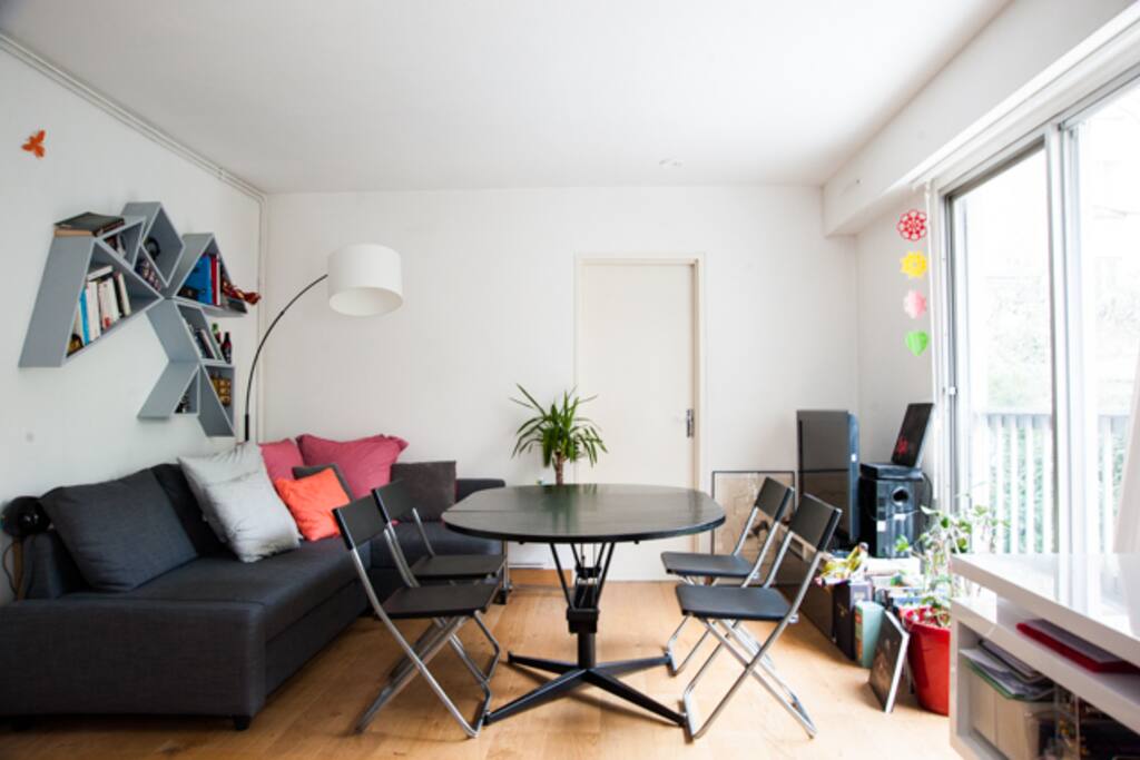Living room with the table up.
